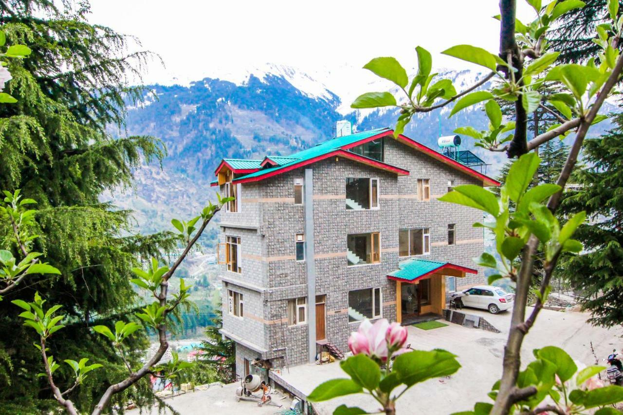 Highq Manali Hotel Exterior photo