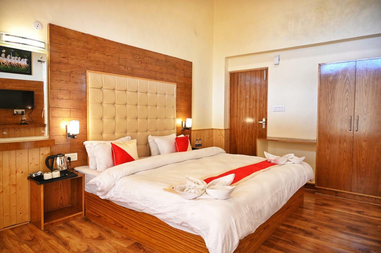 Highq Manali Hotel Exterior photo