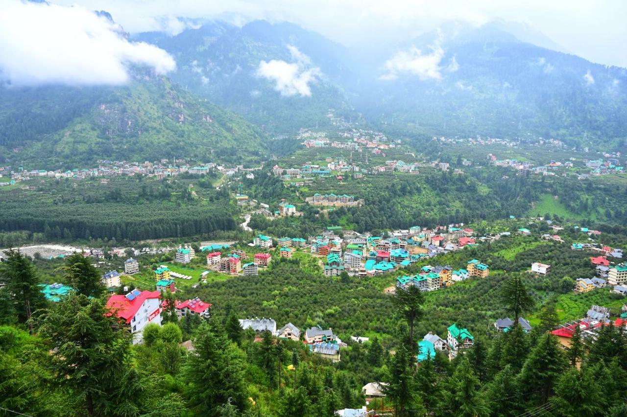 Highq Manali Hotel Exterior photo