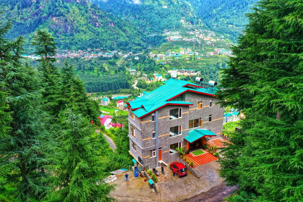 Highq Manali Hotel Exterior photo